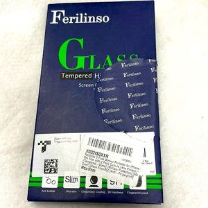 NEW!!! Ferilinso protector iPhone pro max tempered glass